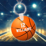 Basketboll för personlig Namn Nyckelring<br><div class="desc">Personlig namn och basketbollgåva med lagnummer. Designad av Thisisnotme©</div>