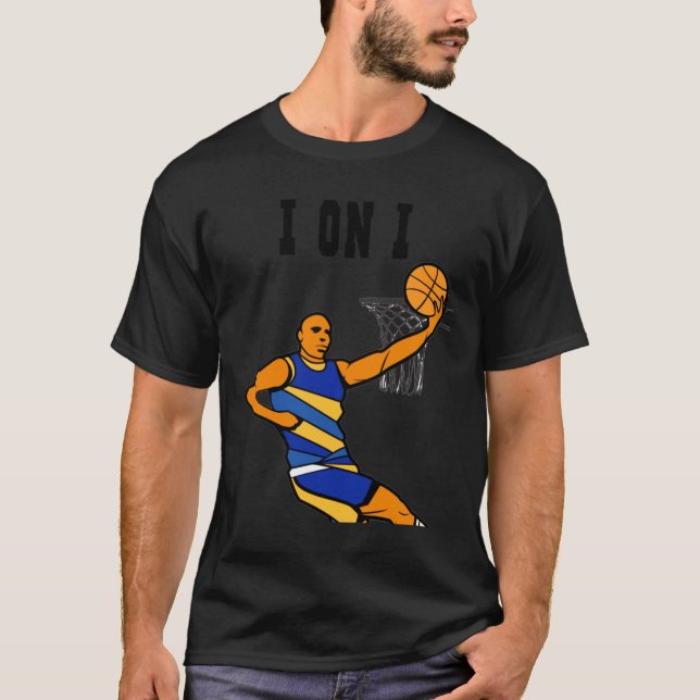 Basketboll I på I T Shirt (Framsida)