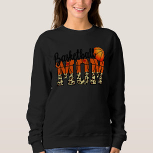 Basketboll Mamma med leopard och rött hjärta för m T Shirt