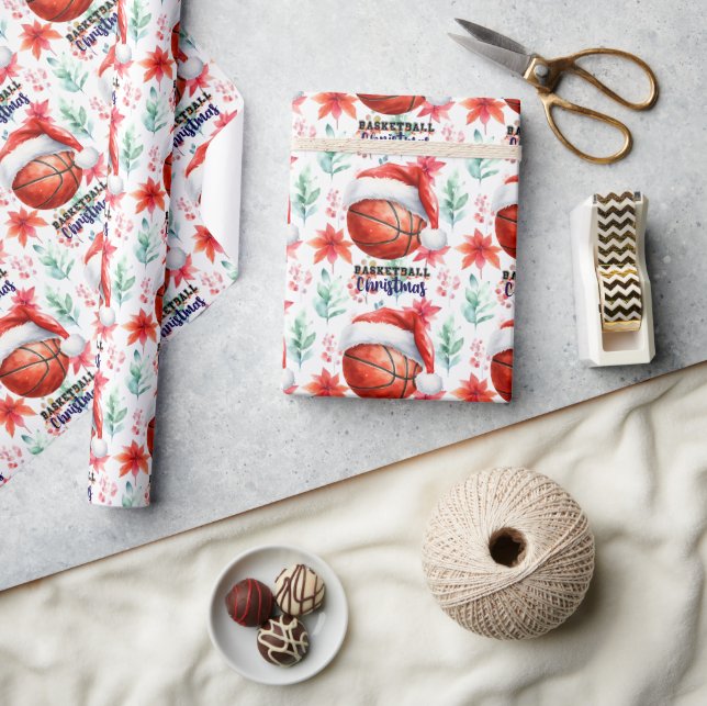 Basketboll med julhatt presentpapper (Hantverk)
