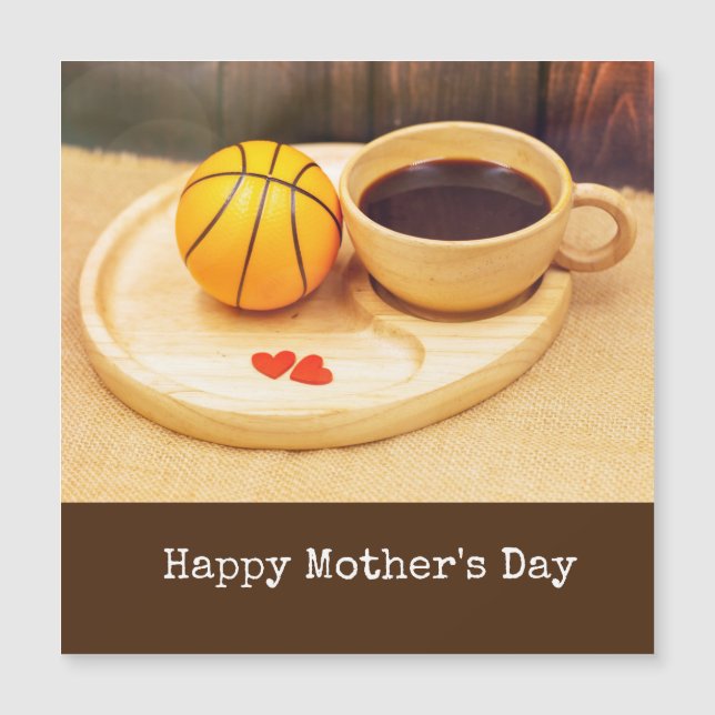 Basketboll Mors dag med kopp kaffe till mamma (Framsida)