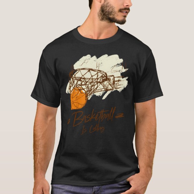Basketboll ringer och jag måste gå. t shirt (Framsida)
