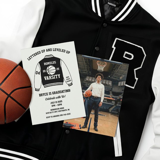 Basketboll Universitetsjacka Examenfest Inbjudningar (Basketball Graduation Party Invitations)