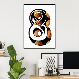 Basketbollspelare nummer åtta med basketskulor, poster