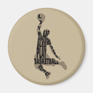 Basketbollspelare slam dunk med text i fullt magnet