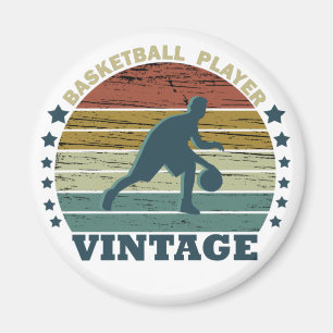 Basketbollspelare som kör vintagens återstart magnet