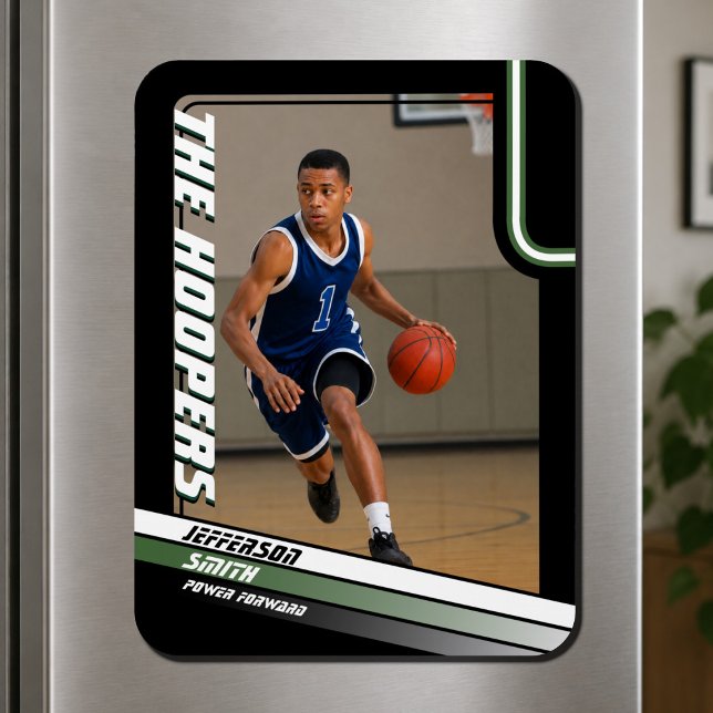 Basketbollspelare Svart Grön Foto Magnet Anpassnin (Modern black, green & silver basketball photo magnet for your rising star.)