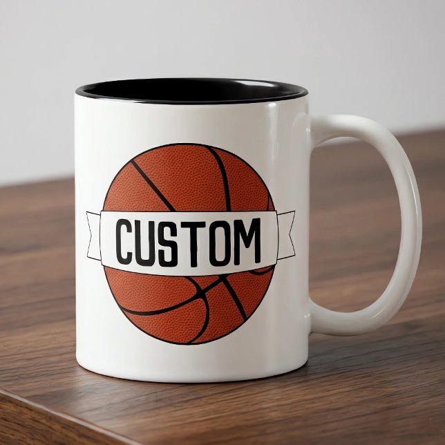 Basketbollspelare / tränare Anpassat lagnamn Sport Två-Tonad Mugg (Custom basketball coffee mug on wooden desk. Great for basketball coaches, players and fans.)