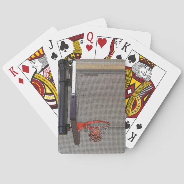 Basketring som leker kort kortlek (Baksidan)