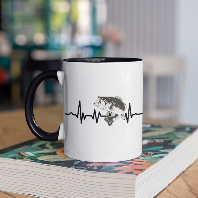 Bass Fishing Pulse Heartslag Sports Hobby Mugg (Bass fishing pulse coffee mug with a largemouth bass)