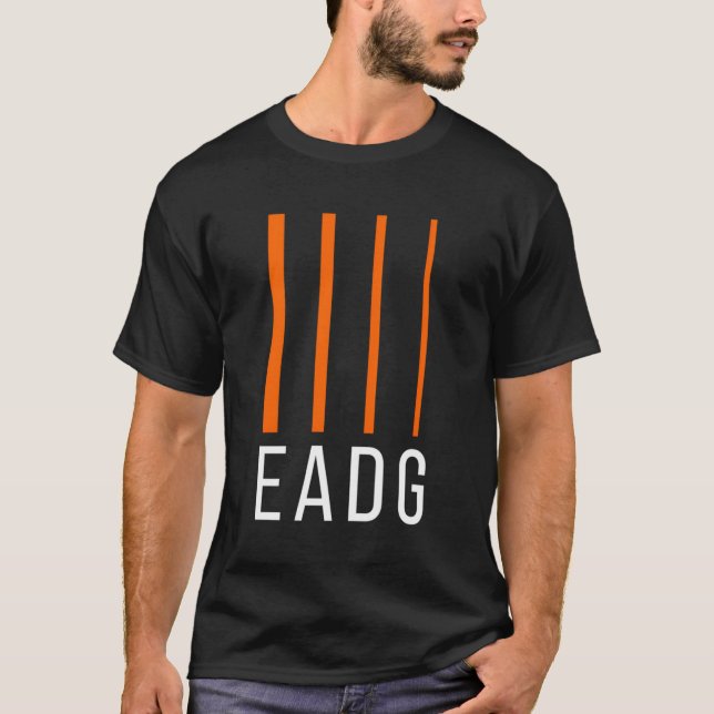 Bass Guitarist Eadg 4 String Guitar T Shirt (Framsida)