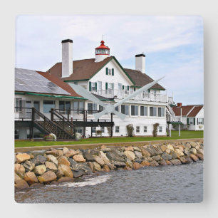 Bass River Lighthouse, Mass. Kvadratväggslås Fyrkantig Klocka