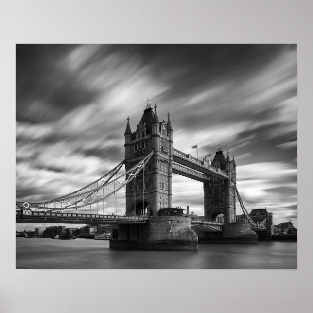 Bassäng i London, England Poster (Framsidan)