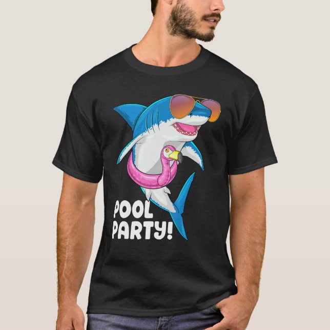 Bassäng Party Flamingo Flyter sommarvacationshajen T Shirt (Framsida)