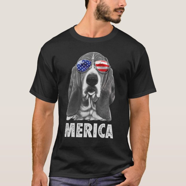 Basset Hound 4:e juli Merica Manar American Flagga T Shirt (Framsida)