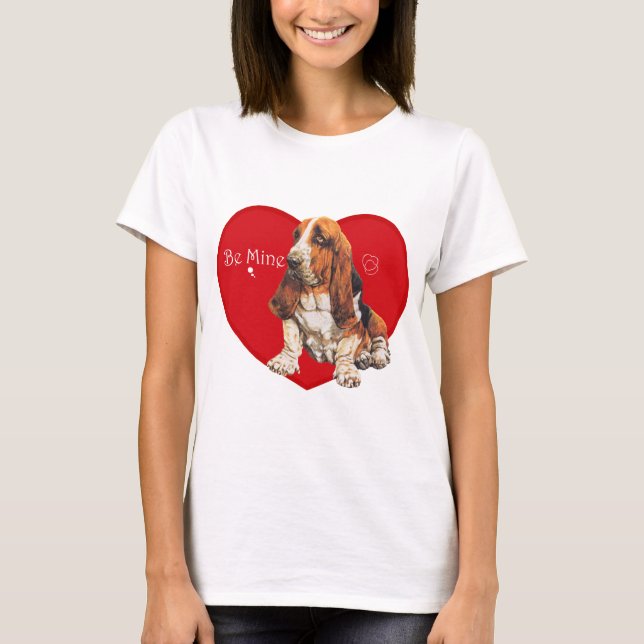 Basset Hound Alla hjärtans dag T Shirt (Framsida)