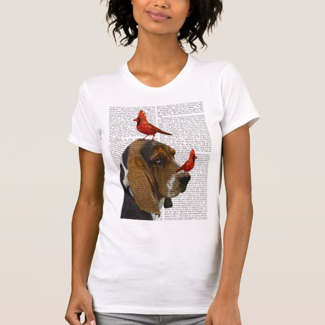 Basset Hound and Birds T-shirt (Framsida)
