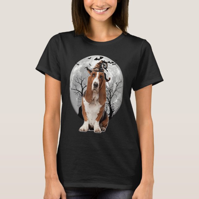 Basset Hound Dog Spooky Moon Halloween Costume T Shirt (Framsida)