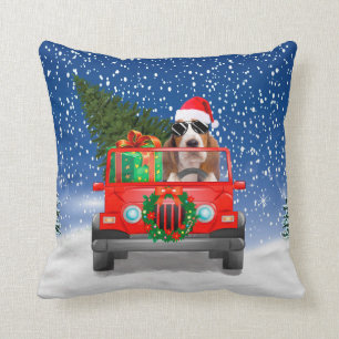 Basset Hound-hund med julklappar Kudde