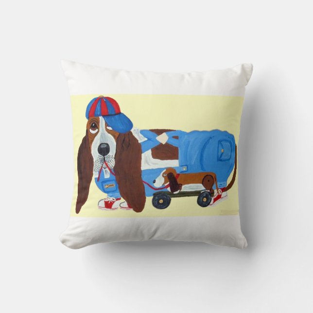 Basset Hound med dragleksak  Kudde (Framsida)