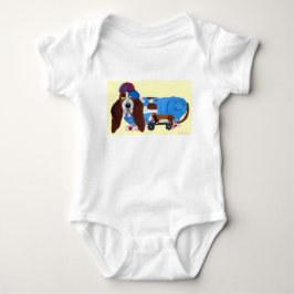 Basset Hound med dragleksak T-Shirt