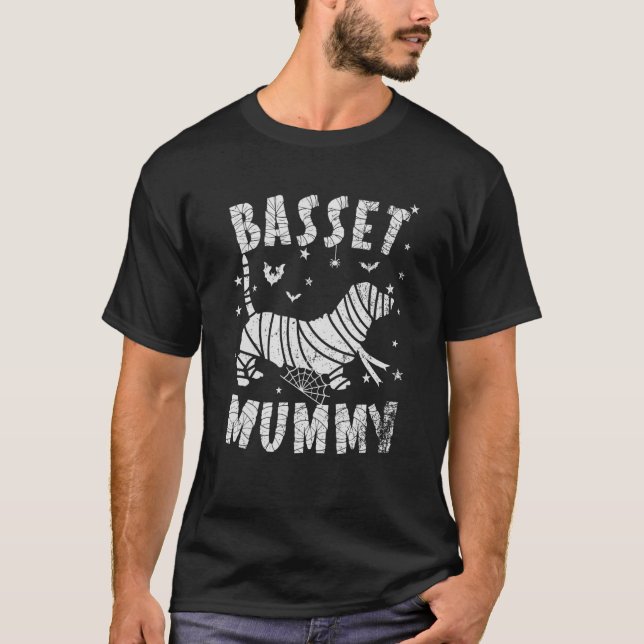 Basset Hound Mummy Halloween T Shirt (Framsida)