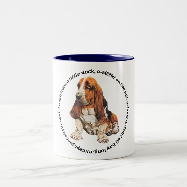 Basset Hound önskesång Två-Tonad Mugg (Center)
