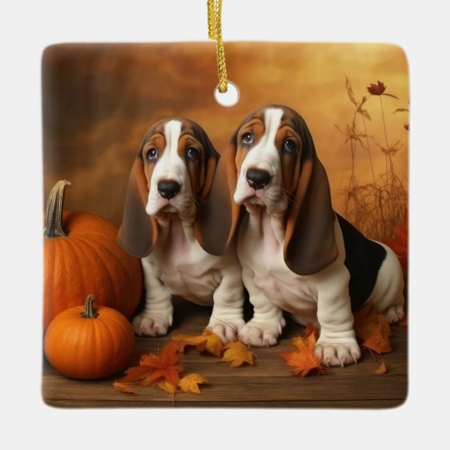 Basset Hound Puppy Autumn Delight Pumpkin Julgransprydnad Keramik (Framsida)