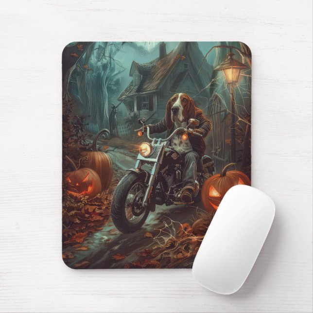 Basset Hound Riding Motorcycle Halloween Scary Musmatta (Med mus)