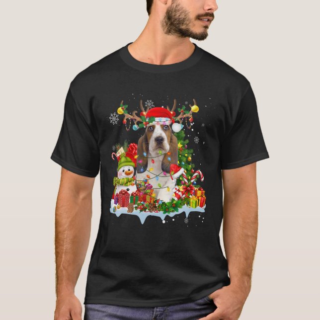 Basset Hound Santa Hat Reindeer jul Ljus P T Shirt (Framsida)