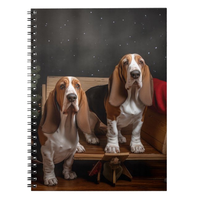 Basset Hound Snowy Sleigh-juldekretet Anteckningsbok (Framsidan)
