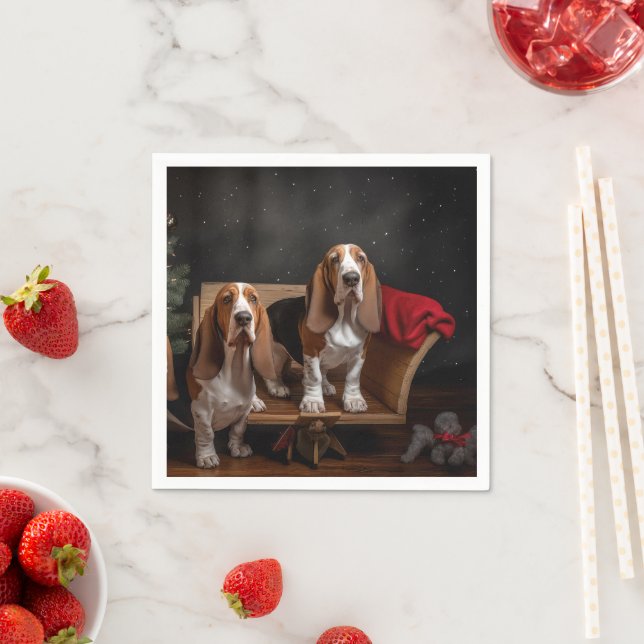 Basset Hound Snowy Sleigh-juldekretet Pappersservett (Insitu)
