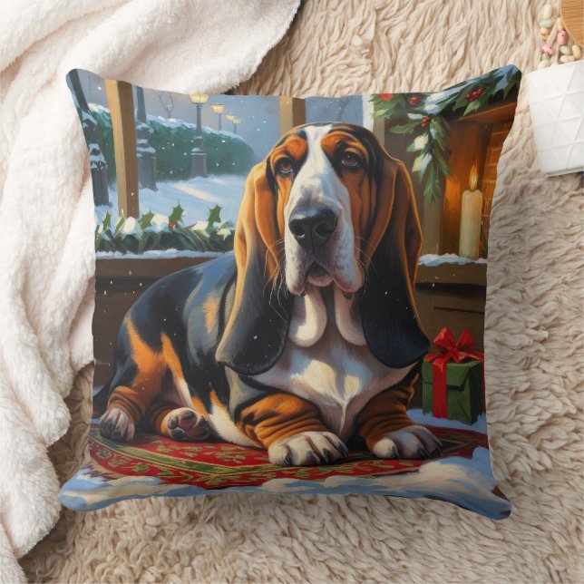 Basset Hound With Christmas Lights Holiday  Kudde (Filt)