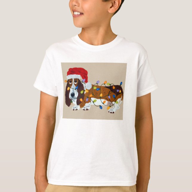 Basset snärjde in jul Ljus Tee Shirt (Framsida)