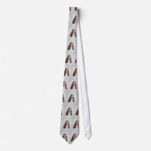 Bassethundkonst på Tie. Slips