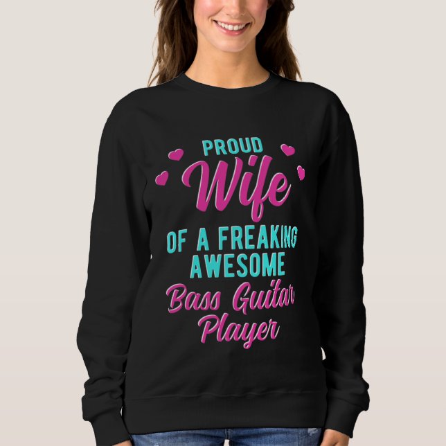 Bassist Husband For Bass Guitar Player Wife T Shirt (Framsida)