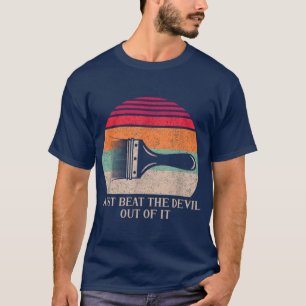 Bäst att bara banka ut djävulen ur flickan t shirt