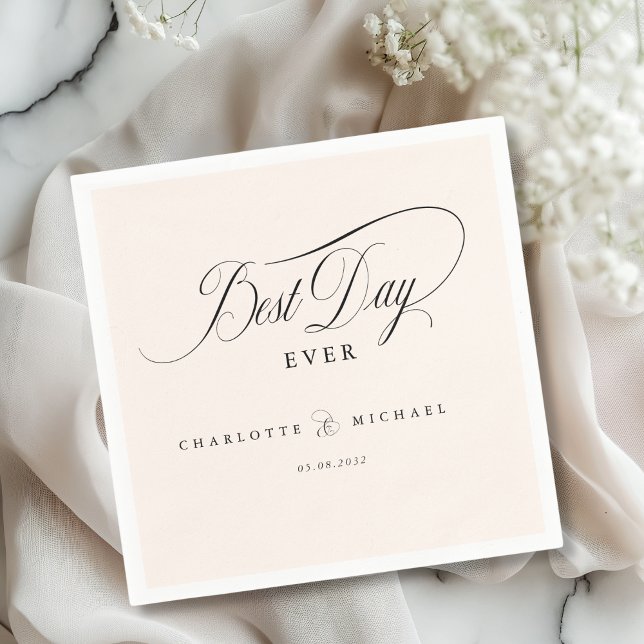 BÄSTA DAG NÅGONSIN! Elegant, Bröllop Pappersservett (BEST DAY EVER! Elegant, modern, minimal beige Wedding Napkins with your name and date)