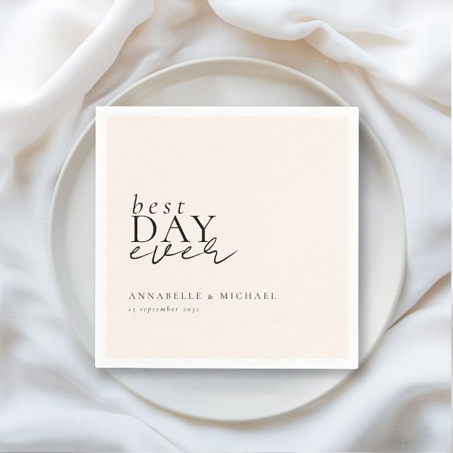 BÄSTA DAG NÅGONSIN! Modern, minimal, Beige, Bröllo Pappersservett (BEST DAY EVER! Modern, Minimal, Beige, Wedding Napkins with your name and date.)