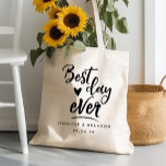 Bästa dagen någonsin Toit Tygkasse<br><div class="desc">den här i kväll med dina brudtärnor och gäster - perfekt för en helg bröllop eller bröllopsförmån.</div>