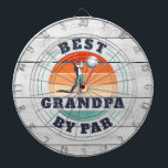 Bästa farfar efter pars Retro Fars dag Anpassnings Darttavla<br><div class="desc">Retro Best Grandpa By Par-design som du kan anpassa för mottagaren av den här söta golftematdesignen. Perfekt för Fars dag eller farfars födelsedag. Texten "GRANDPA" kan anpassas med vilken pappa-kontrollant som helst genom att klicka på "Anpassa" ovan.</div>