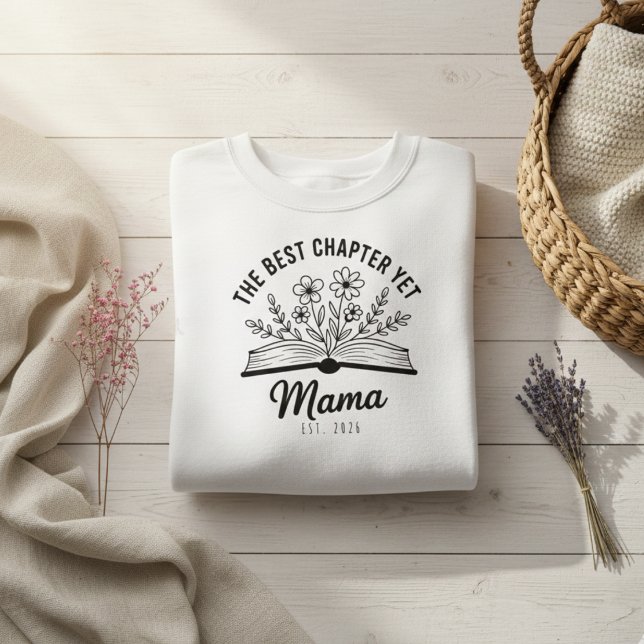 Bästa kapitlet hittills Mama Est litterär stil T Shirt (Skapare uppladdad)