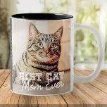 Bästa Kat Mamma någonsin Modern Anpassningsbar Fot Två-Tonad Mugg<br><div class="desc">Den här enkla och klassiska designen består av serif-typografi och lägger till ett anpassningsbar-foto</div>