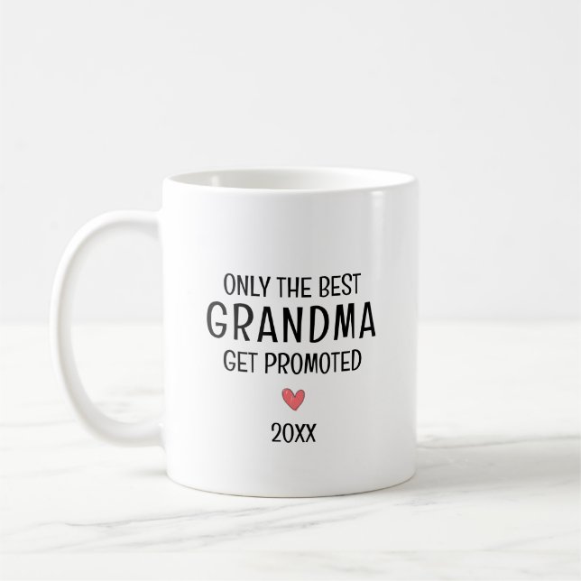 Bästa mormor befordrad – Personligt år Kaffemugg (Vänster)