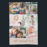 Bästa mormor någonsin 6 Foto Masonry Grid Beige Kökshandduk<br><div class="desc">Personlig kökshanddukar för bästa mormor någonsin (redigerbart) med 6 av dina favoritfoton. Fotomallen är inställd för att du ska kunna lägga till bilder, som visas i liggande och kvadrat/instagram stil för att skapa ett minimaskrutnät för stil. Neutralt stil i två tonbeige, till kostym, ett köksdekanter från gården i land, till...</div>