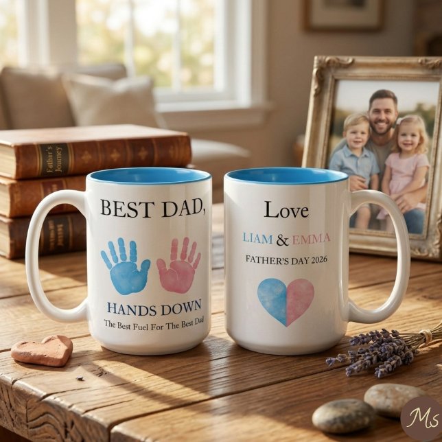 Bästa pappa hands down barn handavtryck kaffemugg (Both sides view of the personalized Father's Day mug. )