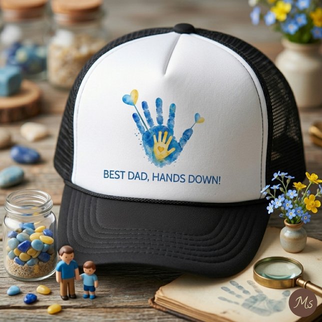 Bästa pappa hands down Blå akvarell handavtryck pr Keps (The perfect gift for Dad! A stylish trucker hat featuring our unique handcrafted design.)