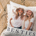 Bästa vänner BFF-foto med minimalistisk modern Chi Kudde<br><div class="desc">Design består av roligt och lekfull typografi med sans serif- och serif-teckensnitt. Lägg till ett anpassningsbar-foto.</div>