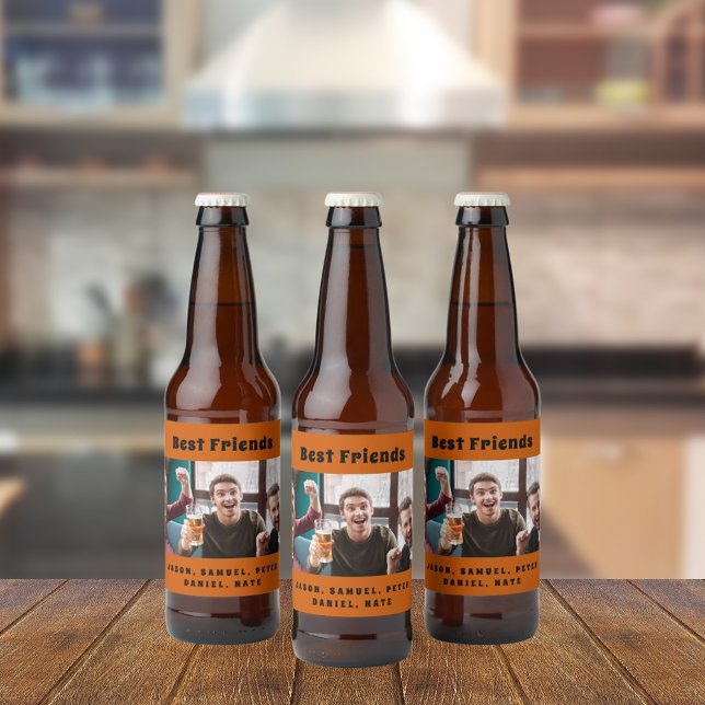 Bästa vänner män killar fest foto kul orange ölflaska etikett (Skapare uppladdad)