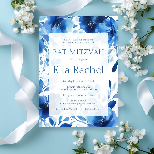 Bat mitzvah ANPASSNINGSBAR för blå blommor, vatten Inbjudningar (Blue Blooms Watercolor BAT MITZVAH CUSTOM Invitation
)